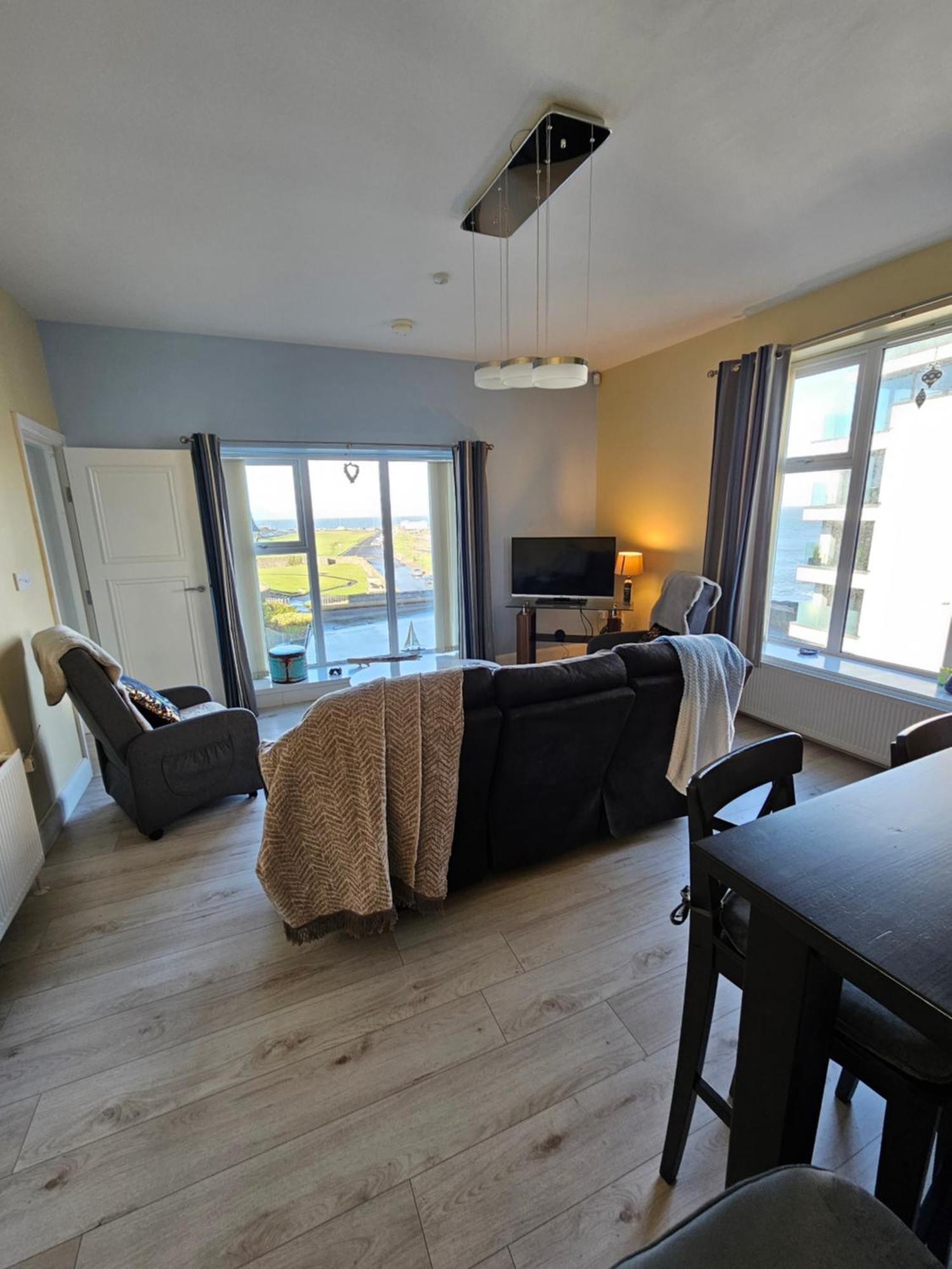 Atlantic Views Middle Floor Apartment Portrush Exterior photo